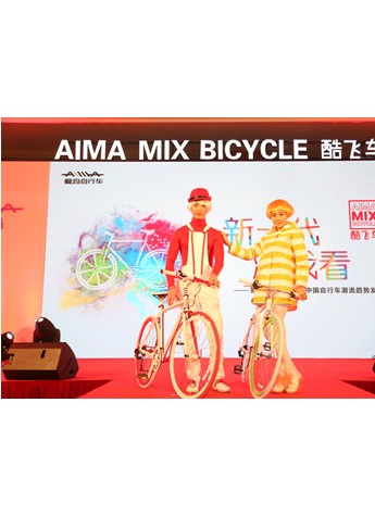 韩国90后偶像天团EXO中韩合璧代言酷飞车