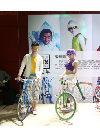 韩国EXO成功逆袭 代言爱玛酷飞车