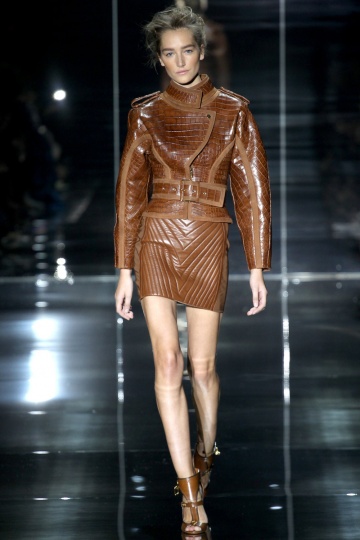 四萬元起  Tom Ford 高定男士西服亞洲巡回