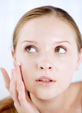 解密胶原蛋白的抗老功效 水润肌肤还原年轻