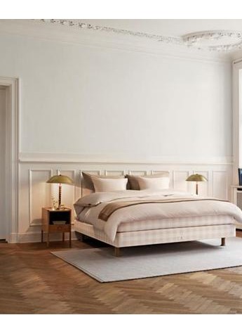 海丝腾限量版斯德哥尔摩白色格纹床9月耀然上市