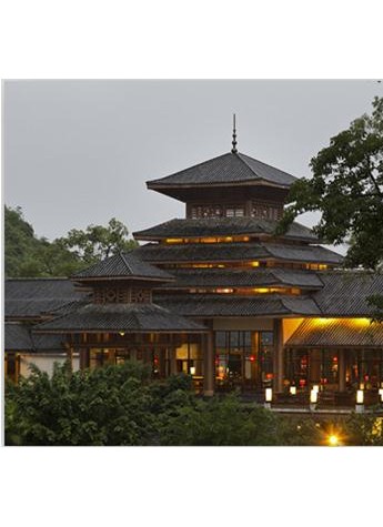 住陽朔河畔度假酒店，暢游陽朔山水精華