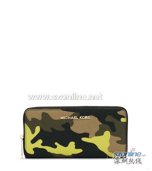 Michael Kors釋出全新都市迷彩UrbanCamo系列