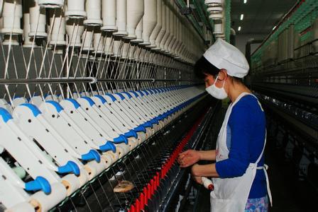 中国纺织工业：转型升级要由被动变主动