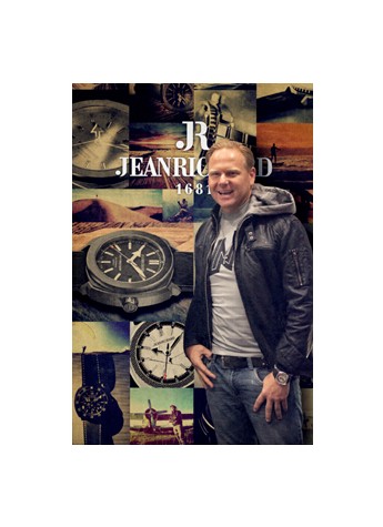 钢索大师佩戴新款尚维沙JEANRICHARD腕表亮相