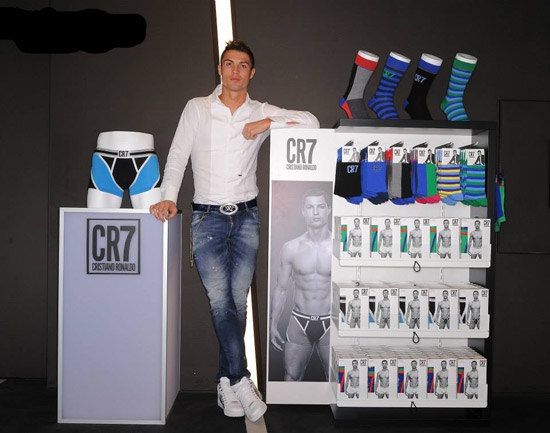 C罗麻烦了！ 旗下品牌“CR7”被指侵权惹上官司