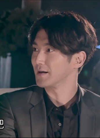 《我們相愛(ài)吧》崔始源送劉雯3W金手鏈，天生高富帥