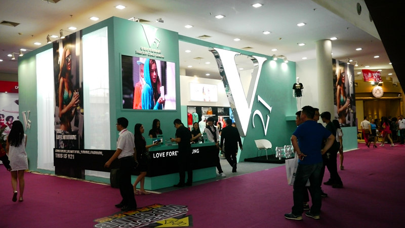 香港時尚品牌V21 璀璨亮相深圳內(nèi)衣展