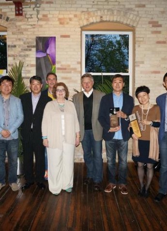 中国风吹进暇步士美国秀场