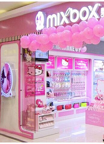 美爆妆扮“女孩节”，闺蜜狂欢感恩千万粉丝