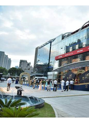 浦江之畔的惊世“情叹”——诺莱仕游艇会荣耀盛典三重奏