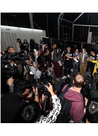 NICK WOOSTER FOR FJ 亞洲首秀壓軸亮相上海時裝周