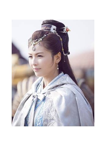 《琅琊榜》《芈月传》强势来袭 “霸屏女王”刘涛演绎HONGU红谷时尚