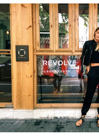 REVOLVE SOCIAL CLUB 首次进驻中国