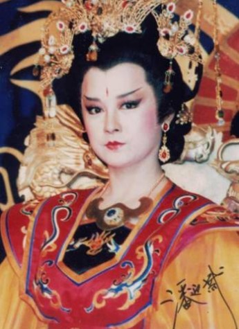 你和气质如兰只差一个沐蕾迪