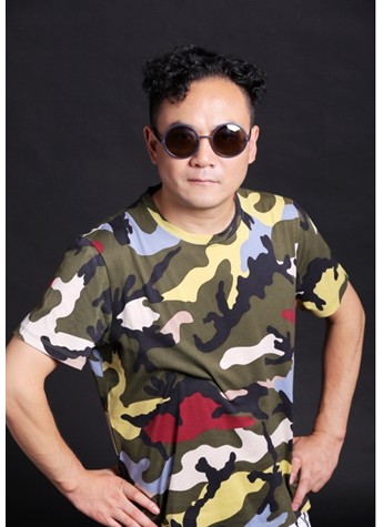香天下 和年轻新人类一起玩