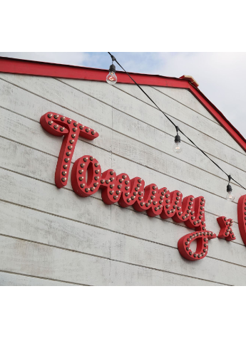 TOMMY HILFIGER呈现#TOMMYNOW时装秀于纽约时装周