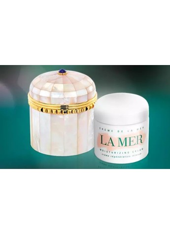 富士山溫泉精萃霜，和妖艷神秘的Lamer不一樣