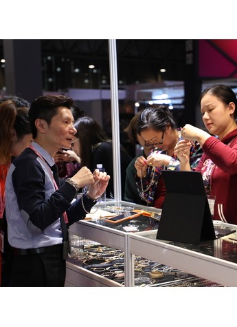 上海国际黄金珠宝玉石展览会于11月18日隆重揭幕