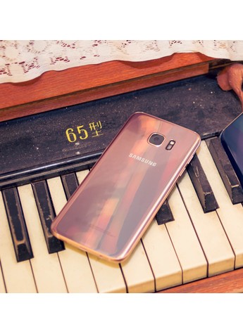 Galaxy S7 edge 图赏：身似琉璃，却又美如冠玉