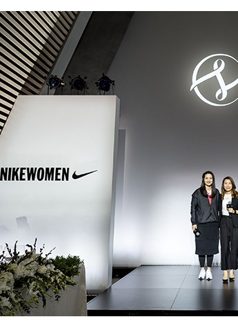 #偏爱娜样# 耐克发布首个李娜系列