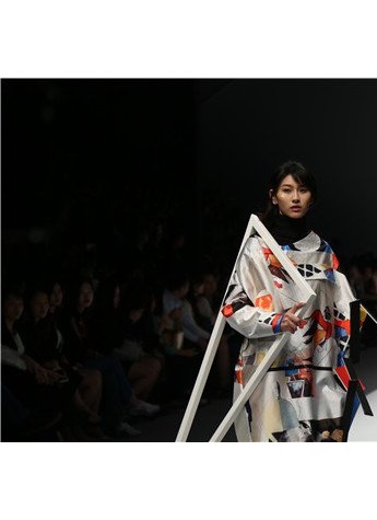 天元集团旗下品牌 BELLO ANN 贝洛安 , BELLO/SZ 淿素亮相深圳时装周