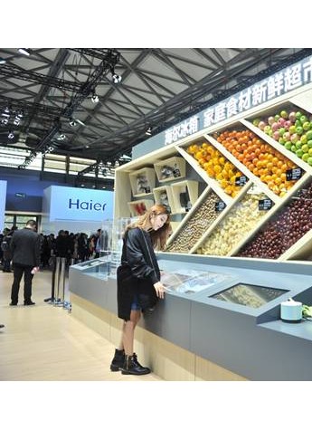 海尔冰箱将家庭食材新鲜超市开进《鲜厨当道》