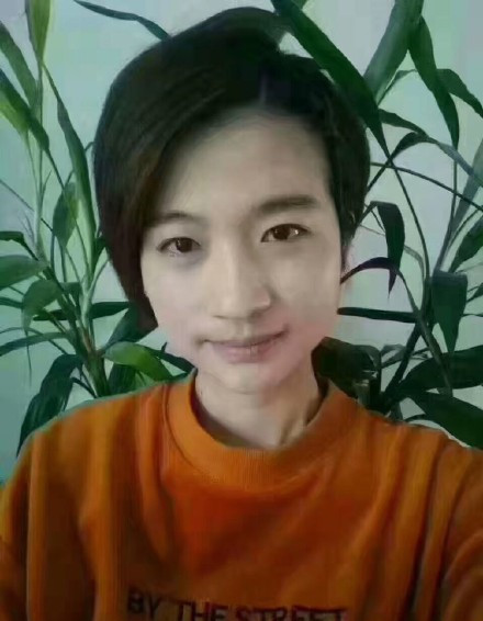 006LHe8Cgy1fevt2jytmfj30ku0rs41g_副本.jpg