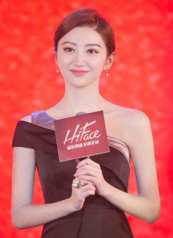 HiFace发出极色诱惑，景甜邀你“色诱”全城