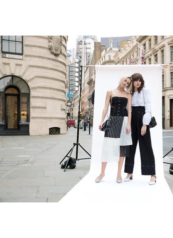 Luxury Rebel 春季大片 URBAN RUNWAY 摩登秀場