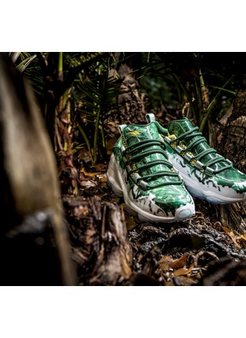 球鞋界最强“怪物”诞生 Reebok DMX Run 10 MU铁血战士 联名出街