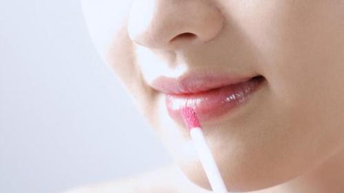 兩大知名淘寶主播薇婭和李佳琦推薦好物，你確定不買?