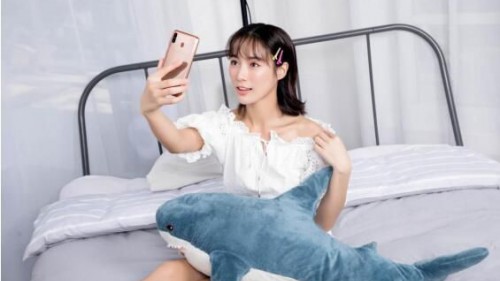 用三星Galaxy A40s打造更具質(zhì)感的藝術(shù)大片