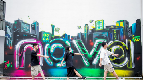 闷热夏季无处去，看看自带沉浸效果的“人造萤火”如何？