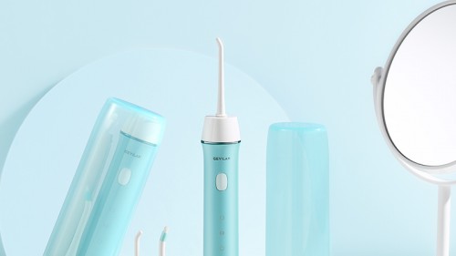 来，看这款燃爆时尚圈的GEVILAN便携冲牙器