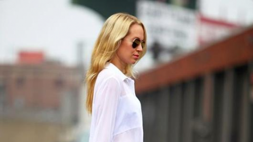 你离最潮穿搭只差一部手机！手持华为nova5 Pro秒变吸睛时尚达人！