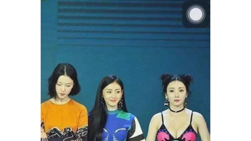 女明星的穿衣搭配就是一场战斗，美得毫不费力才是赢家！