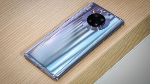 10月年度旗舰手机之选：华为Mate30系列还是iPhone 11系列？