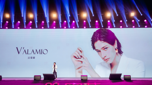 法蔓蘭反重力系列新品发布 精雕时光，青春停驻