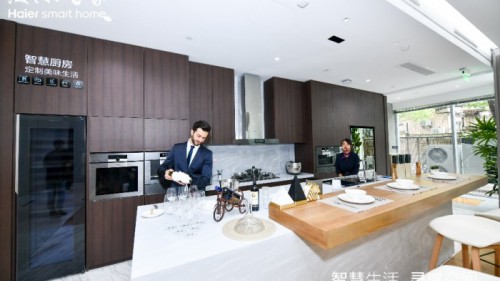 怎样吃既省事又健康？海尔智慧厨房直播教你做