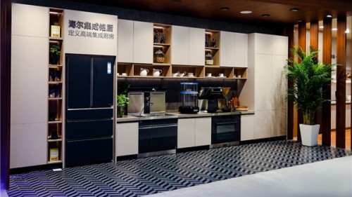 2机16用！海尔铭厨集成厨房套系上市，厨房高度集中