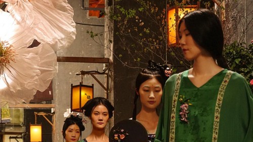 生活在左《儿戏·群芳夜宴图》主题发布会