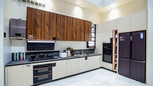 烟机界刮起“智慧风”？新科技其实是卡萨帝的“旧谈资”