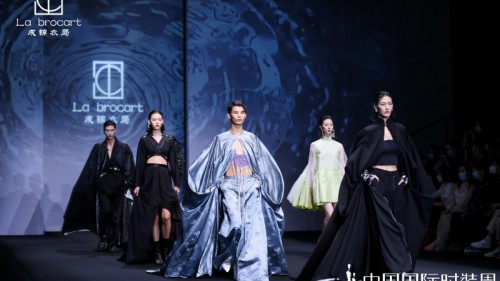 关于成锦衣局的《回眸游园会》，你应该知道的三件事