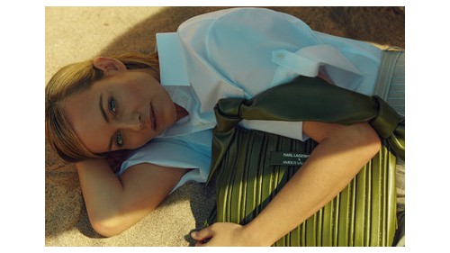 KARL LAGERFELD再次携手Amber Valletta叙写绿意新章