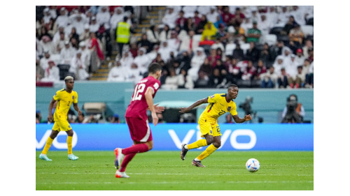 2022卡塔尔世界杯燃情开幕，vivo X90系列闪耀世界舞台