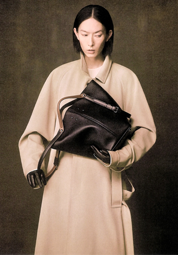 Maison Margiela发布全新Dress-Age手袋