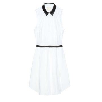 白色无袖连衣裙