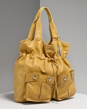 黄色抽带手提包
