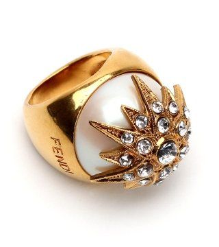 水晶花饰金色戒指